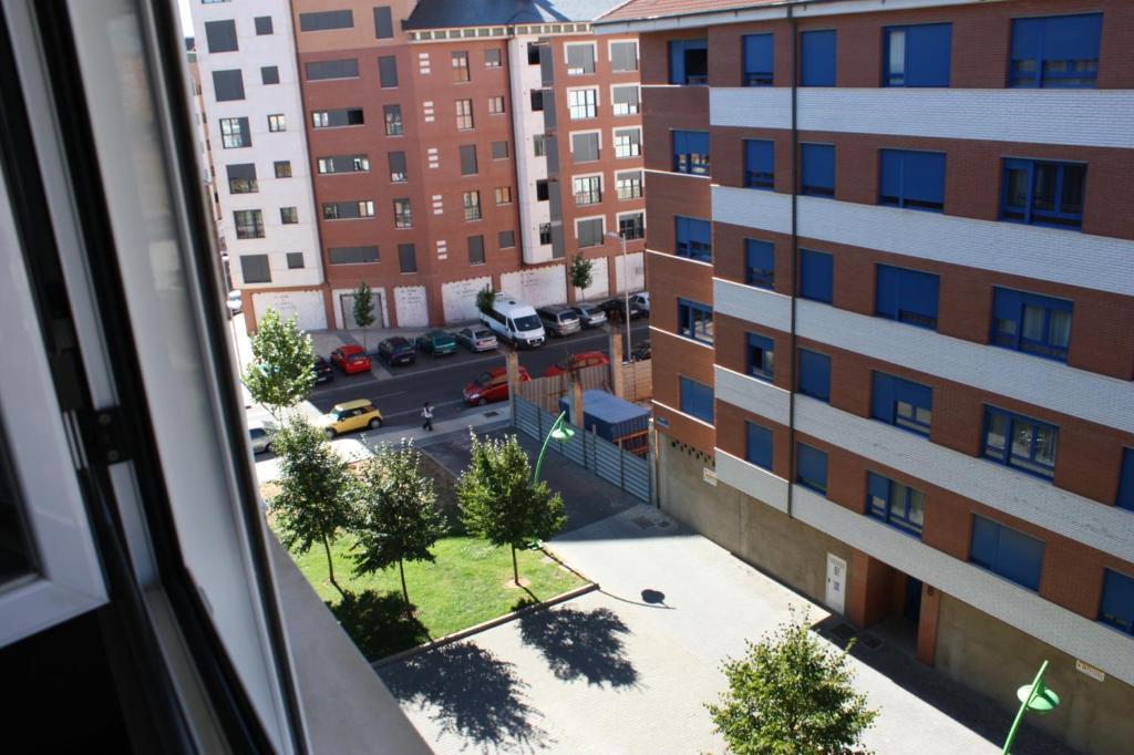 Apartamento La Cenicienta Διαμέρισμα León Δωμάτιο φωτογραφία