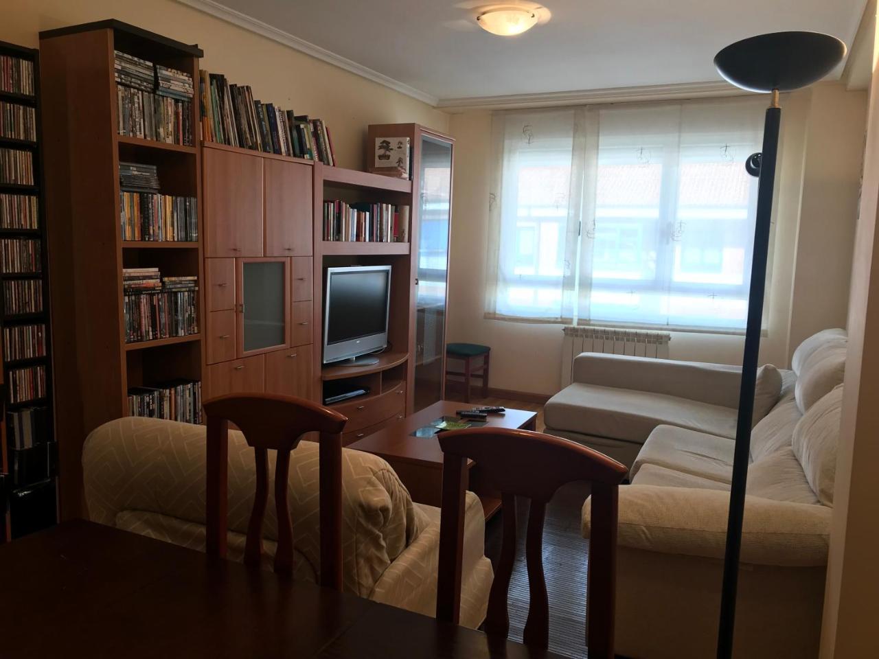 Apartamento La Cenicienta Διαμέρισμα León Εξωτερικό φωτογραφία