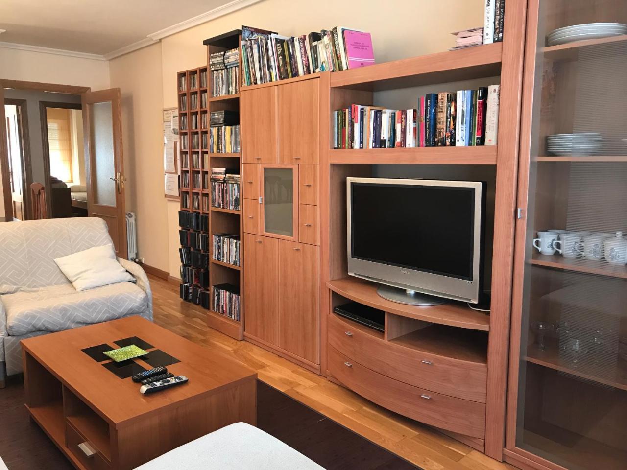 Apartamento La Cenicienta Διαμέρισμα León Εξωτερικό φωτογραφία